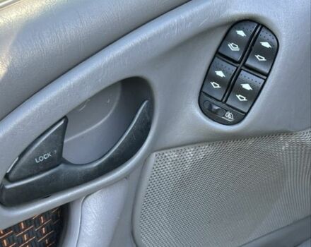 Форд Фокус 2002 в Ужгороде на Automoto.ua Черный Форд Фокус, объемом двигателя 2 л и пробегом 160 тыс. км за 3200 $, фото 7 на Automoto.ua