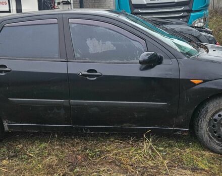 Черный Форд Фокус, объемом двигателя 1.6 л и пробегом 300 тыс. км за 1800 $, фото 1 на Automoto.ua