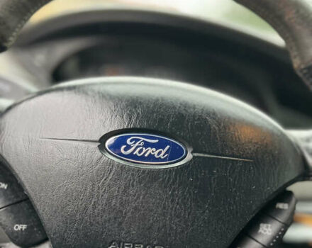 Черный Форд Фокус, объемом двигателя 1.8 л и пробегом 178 тыс. км за 2850 $, фото 23 на Automoto.ua