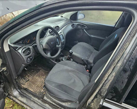 Чорний Форд Фокус, об'ємом двигуна 1.6 л та пробігом 300 тис. км за 1800 $, фото 5 на Automoto.ua