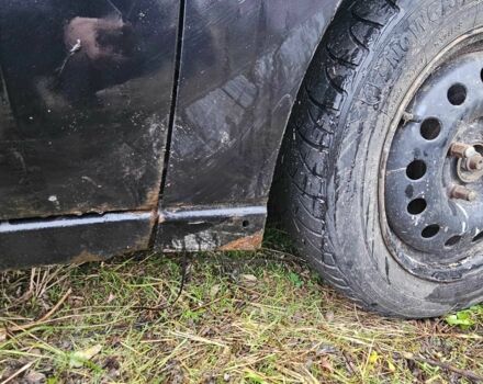 Черный Форд Фокус, объемом двигателя 1.6 л и пробегом 300 тыс. км за 1800 $, фото 19 на Automoto.ua