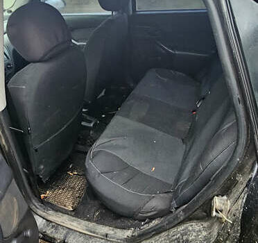 Чорний Форд Фокус, об'ємом двигуна 1.6 л та пробігом 300 тис. км за 1800 $, фото 15 на Automoto.ua