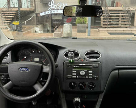 Черный Форд Фокус, объемом двигателя 1.39 л и пробегом 201 тыс. км за 4899 $, фото 21 на Automoto.ua