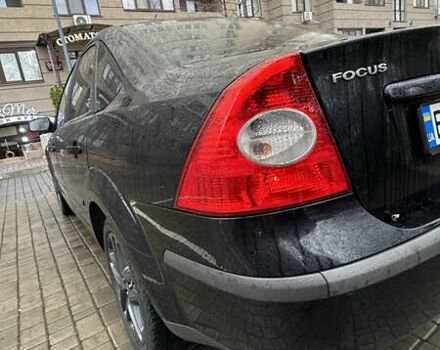Черный Форд Фокус, объемом двигателя 1.39 л и пробегом 201 тыс. км за 4899 $, фото 6 на Automoto.ua