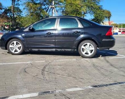 Черный Форд Фокус, объемом двигателя 1.8 л и пробегом 186 тыс. км за 4900 $, фото 5 на Automoto.ua