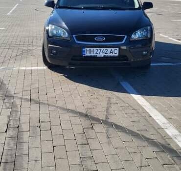 Черный Форд Фокус, объемом двигателя 1.8 л и пробегом 186 тыс. км за 4900 $, фото 1 на Automoto.ua