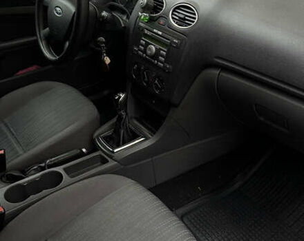 Черный Форд Фокус, объемом двигателя 1.39 л и пробегом 201 тыс. км за 4899 $, фото 16 на Automoto.ua