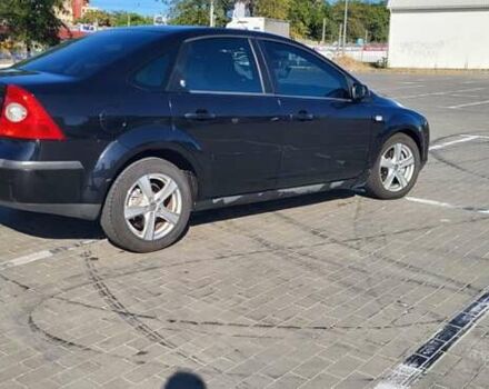 Черный Форд Фокус, объемом двигателя 1.8 л и пробегом 186 тыс. км за 4900 $, фото 7 на Automoto.ua