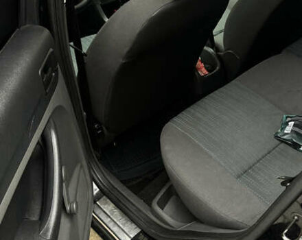 Черный Форд Фокус, объемом двигателя 1.39 л и пробегом 201 тыс. км за 4899 $, фото 13 на Automoto.ua