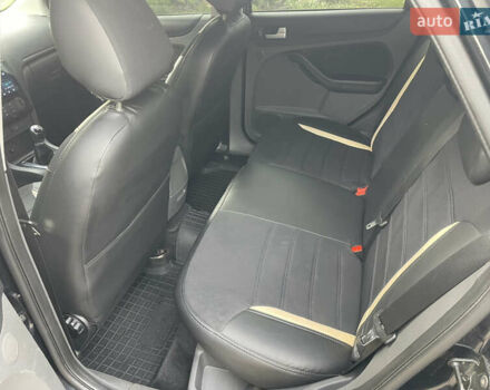 Форд Фокус 2006 в Сумах на Automoto.ua Черный Форд Фокус, объемом двигателя 2 л и пробегом 218 тыс. км за 5500 $, фото 36 на Automoto.ua