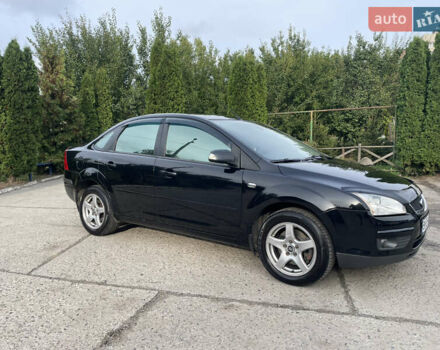 Форд Фокус 2006 в Сумах на Automoto.ua Черный Форд Фокус, объемом двигателя 2 л и пробегом 218 тыс. км за 5500 $, фото 4 на Automoto.ua