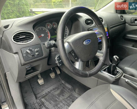 Форд Фокус 2006 в Сумах на Automoto.ua Черный Форд Фокус, объемом двигателя 2 л и пробегом 218 тыс. км за 5500 $, фото 27 на Automoto.ua