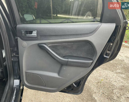 Форд Фокус 2006 в Сумах на Automoto.ua Черный Форд Фокус, объемом двигателя 2 л и пробегом 218 тыс. км за 5500 $, фото 40 на Automoto.ua