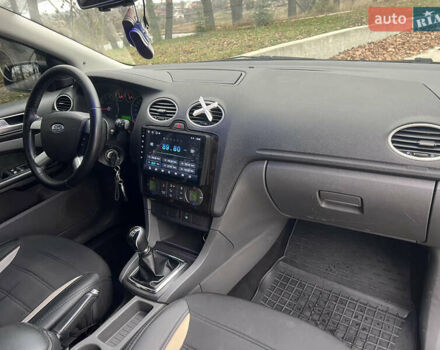 Черный Форд Фокус, объемом двигателя 2 л и пробегом 220 тыс. км за 5500 $, фото 23 на Automoto.ua
