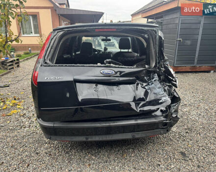 Черный Форд Фокус, объемом двигателя 1.6 л и пробегом 220 тыс. км за 2200 $, фото 3 на Automoto.ua