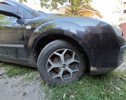 Форд Фокус 2006 в Житомире на Automoto.ua Черный Форд Фокус, объемом двигателя 1.4 л и пробегом 190 тыс. км за 4000 $, фото 4 на Automoto.ua