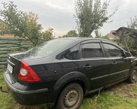 Черный Форд Фокус, объемом двигателя 1.6 л и пробегом 250 тыс. км за 3100 $, фото 5 на Automoto.ua