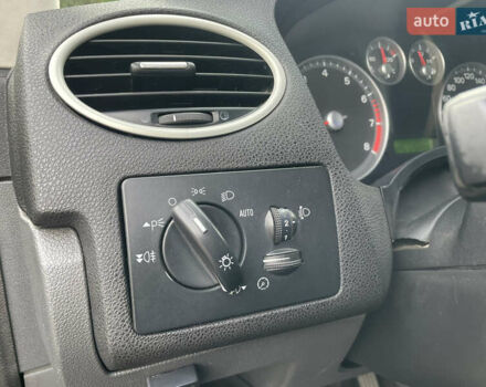 Форд Фокус 2006 в Сумах на Automoto.ua Черный Форд Фокус, объемом двигателя 2 л и пробегом 218 тыс. км за 5500 $, фото 30 на Automoto.ua