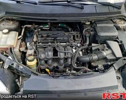 Чорний Форд Фокус, об'ємом двигуна 1.6 л та пробігом 230 тис. км за 5300 $, фото 7 на Automoto.ua