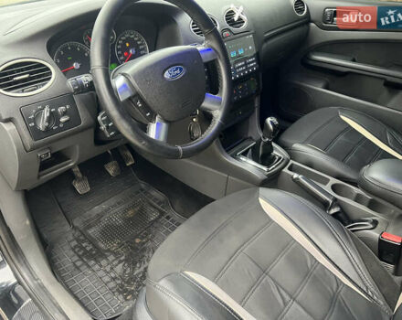 Черный Форд Фокус, объемом двигателя 2 л и пробегом 220 тыс. км за 5500 $, фото 16 на Automoto.ua