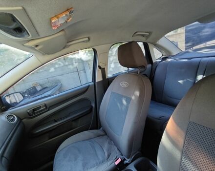 Форд Фокус 2006 в Житомире на Automoto.ua Черный Форд Фокус, объемом двигателя 1.4 л и пробегом 190 тыс. км за 4000 $, фото 6 на Automoto.ua