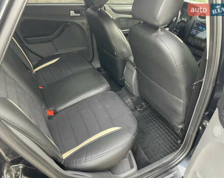 Форд Фокус 2006 в Сумах на Automoto.ua Черный Форд Фокус, объемом двигателя 2 л и пробегом 218 тыс. км за 5500 $, фото 39 на Automoto.ua