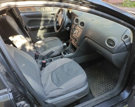 Форд Фокус 2006 в Житомире на Automoto.ua Черный Форд Фокус, объемом двигателя 1.4 л и пробегом 190 тыс. км за 4000 $, фото 2 на Automoto.ua