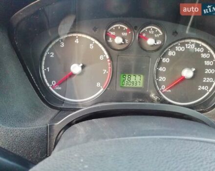 Черный Форд Фокус, объемом двигателя 1.4 л и пробегом 31 тыс. км за 6000 $, фото 8 на Automoto.ua