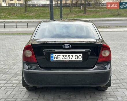 Чорний Форд Фокус, об'ємом двигуна 1.6 л та пробігом 290 тис. км за 4699 $, фото 4 на Automoto.ua