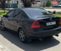 Черный Форд Фокус, объемом двигателя 1.6 л и пробегом 328 тыс. км за 4999 $, фото 5 на Automoto.ua