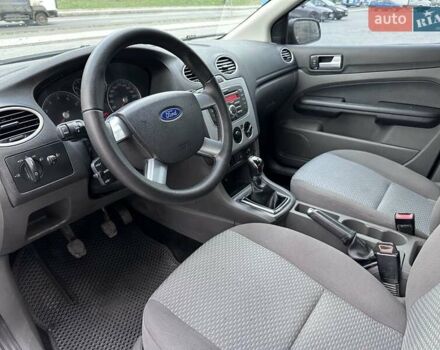 Чорний Форд Фокус, об'ємом двигуна 1.6 л та пробігом 290 тис. км за 4699 $, фото 7 на Automoto.ua