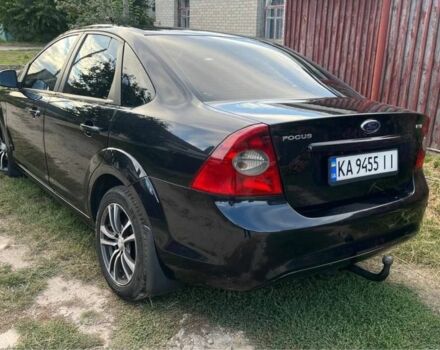 Черный Форд Фокус, объемом двигателя 1.8 л и пробегом 300 тыс. км за 4999 $, фото 4 на Automoto.ua