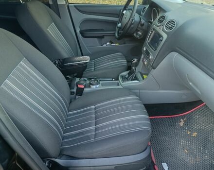 Чорний Форд Фокус, об'ємом двигуна 1.6 л та пробігом 211 тис. км за 3300 $, фото 11 на Automoto.ua