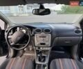 Черный Форд Фокус, объемом двигателя 1.6 л и пробегом 200 тыс. км за 6000 $, фото 1 на Automoto.ua