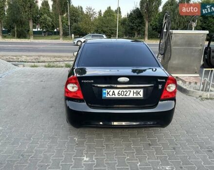 Черный Форд Фокус, объемом двигателя 1.6 л и пробегом 257 тыс. км за 5100 $, фото 7 на Automoto.ua