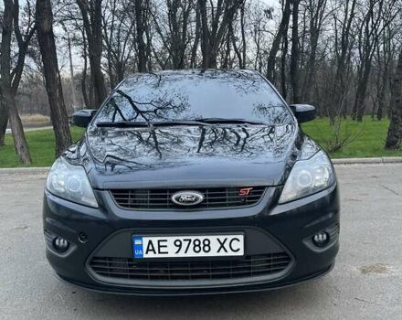 Черный Форд Фокус, объемом двигателя 1.75 л и пробегом 260 тыс. км за 5000 $, фото 1 на Automoto.ua