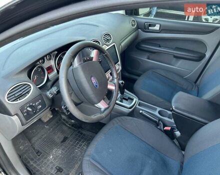 Черный Форд Фокус, объемом двигателя 1.6 л и пробегом 257 тыс. км за 5100 $, фото 9 на Automoto.ua