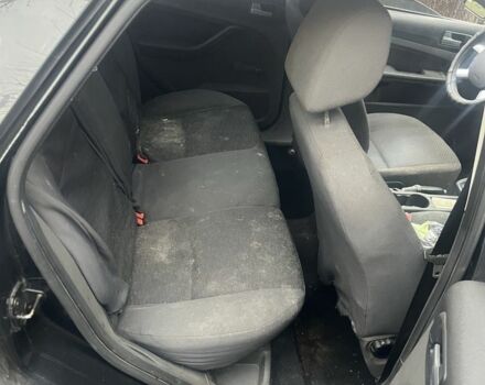 Чорний Форд Фокус, об'ємом двигуна 1.6 л та пробігом 220 тис. км за 2200 $, фото 5 на Automoto.ua