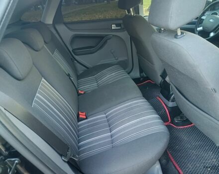 Чорний Форд Фокус, об'ємом двигуна 1.6 л та пробігом 211 тис. км за 3300 $, фото 9 на Automoto.ua