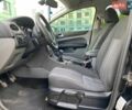 Черный Форд Фокус, объемом двигателя 1.6 л и пробегом 300 тыс. км за 5300 $, фото 6 на Automoto.ua