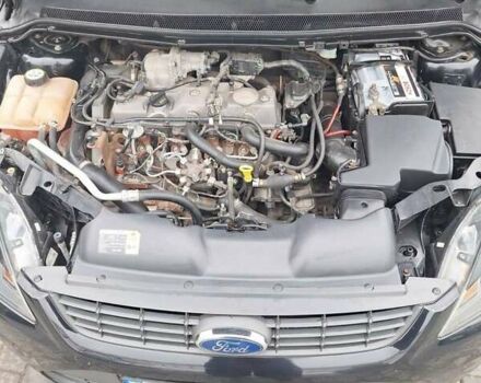 Черный Форд Фокус, объемом двигателя 1.8 л и пробегом 220 тыс. км за 5999 $, фото 17 на Automoto.ua