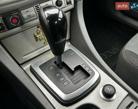 Черный Форд Фокус, объемом двигателя 1.6 л и пробегом 208 тыс. км за 6490 $, фото 21 на Automoto.ua