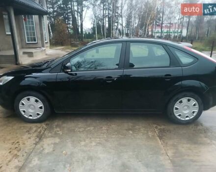 Черный Форд Фокус, объемом двигателя 1.6 л и пробегом 214 тыс. км за 5850 $, фото 11 на Automoto.ua