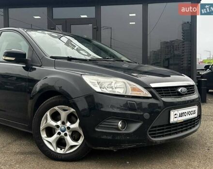 Черный Форд Фокус, объемом двигателя 1.6 л и пробегом 208 тыс. км за 6490 $, фото 2 на Automoto.ua