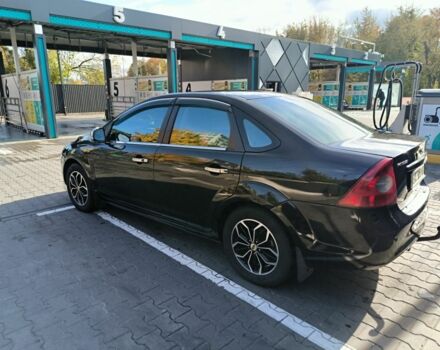 Чорний Форд Фокус, об'ємом двигуна 1.6 л та пробігом 213 тис. км за 5300 $, фото 5 на Automoto.ua