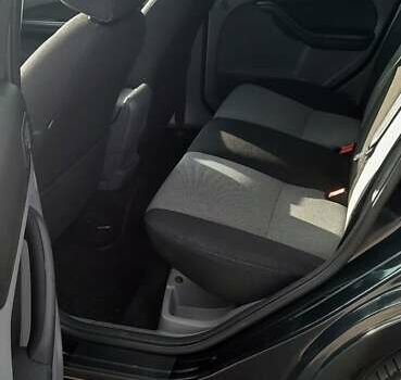 Черный Форд Фокус, объемом двигателя 1.6 л и пробегом 211 тыс. км за 6800 $, фото 16 на Automoto.ua