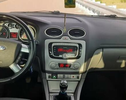 Черный Форд Фокус, объемом двигателя 1.6 л и пробегом 211 тыс. км за 6800 $, фото 23 на Automoto.ua