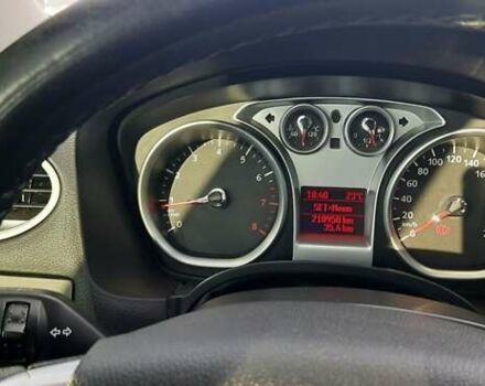 Черный Форд Фокус, объемом двигателя 1.6 л и пробегом 211 тыс. км за 6800 $, фото 24 на Automoto.ua