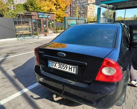 Чорний Форд Фокус, об'ємом двигуна 1.6 л та пробігом 213 тис. км за 5300 $, фото 4 на Automoto.ua