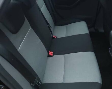 Черный Форд Фокус, объемом двигателя 1.6 л и пробегом 214 тыс. км за 5850 $, фото 6 на Automoto.ua